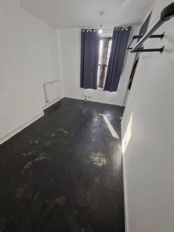 Office carpet cleaning London contract